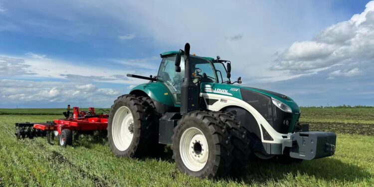 Жаңа LOVOL тракторының мың данасы фермерлерге арнайы бағамен сатылады