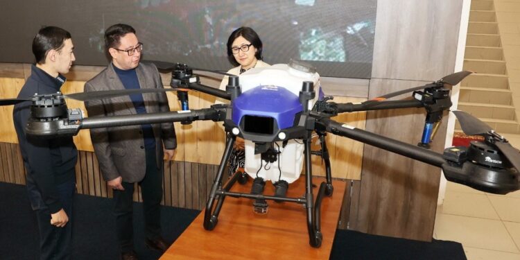 Алматыда агродрондарды басқаруды оқыту орталығы ашылды