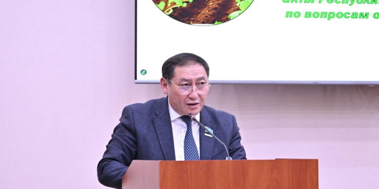 Топырақты қорғау туралы заң әзірленді