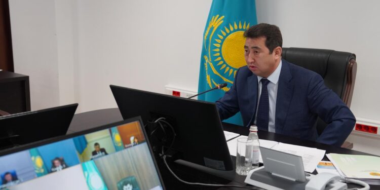 Министр көктемгі егіс науқанына дайындықты күшейтуді тапсырды