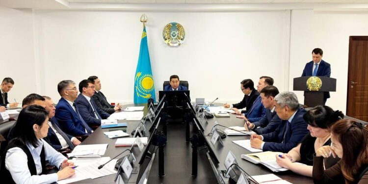 Министр агроөнеркәсіп кешенге инвестиция тарту жұмысын күшейтуді тапсырды