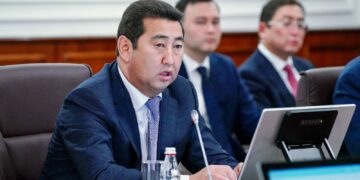 Айдарбек Сапаров: елімізде бес ірі май өңдеу зауыты салынып жатыр