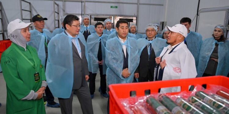 А.Сапаров бастаған делегацияның сапары сәтті болды