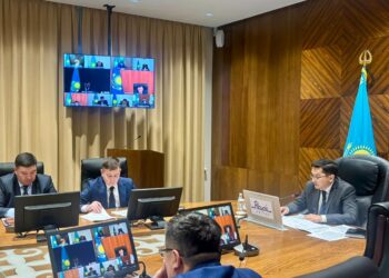 Абай облысында агросаланың өзекті мәселелері талқыланды