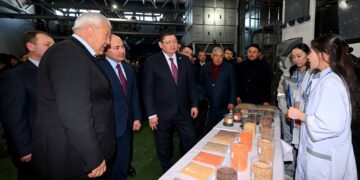 Абай облысында бұршақты және майлы дақылдарды өңдейтін зауыт ашылды