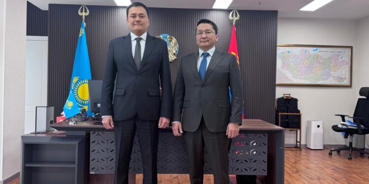 Моңғолиядан Қазақстанға түбіт жүнді ешкі импортталады