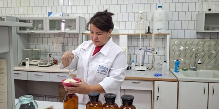 Елімізде жоғары ақуызды жем өндіру технологиясы әзірленіп жатыр